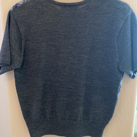 100% pure new wool, short sleeve, round neck sweater - Picture 2 of 2
